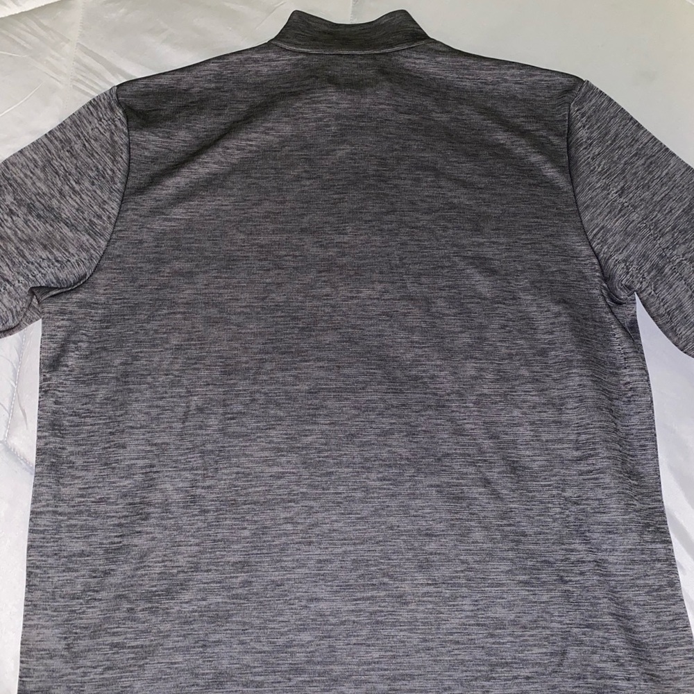 Men’s Callaway Pullover - Picture 3 of 5